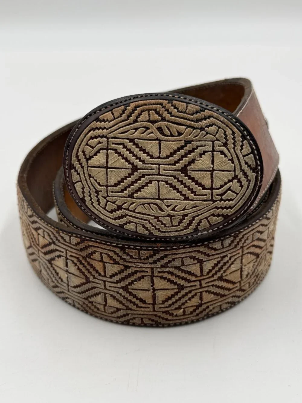 Mexican Embroidered Western Charro Belt Handcrafted Geometric Brown Sz 40 READ